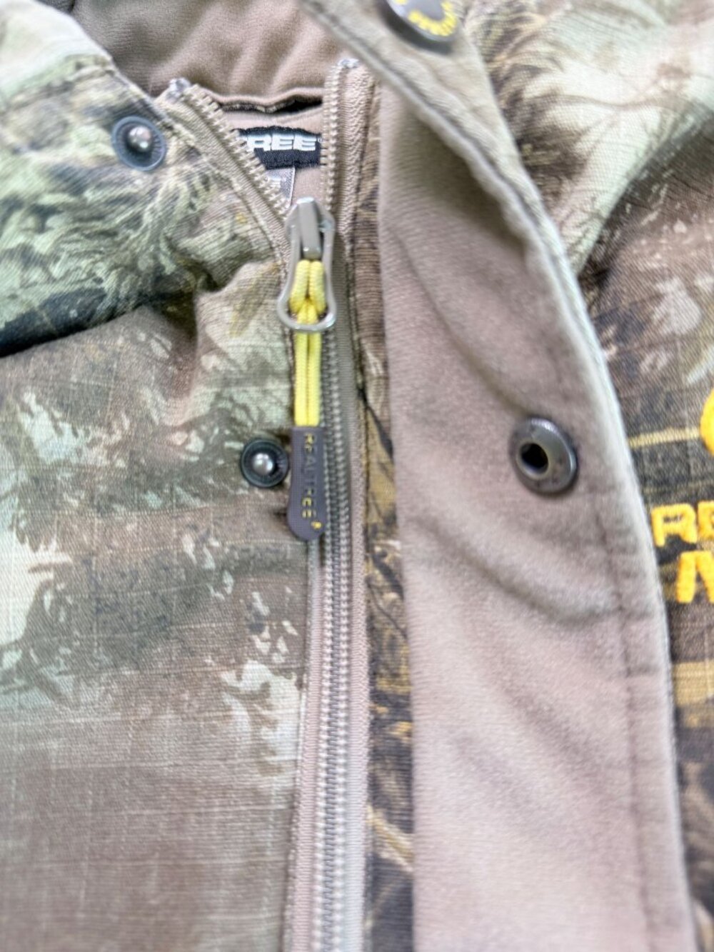 Realtree Max-1 XT Jacket Mens 2XL Camo Hunting Coat L Heavy Insulated Hoodie - Picture 8 of 16